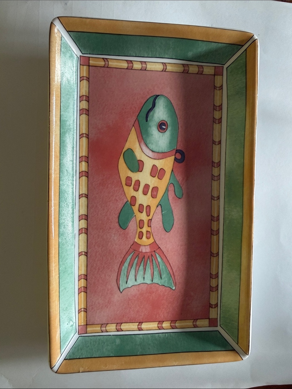 Vintage Splash by Siddhia Hutchinson hand -Painted Fish Tray in Green and Yellow